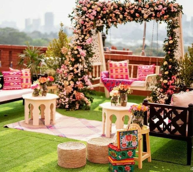 Mehendi · Couple Seating photo 2