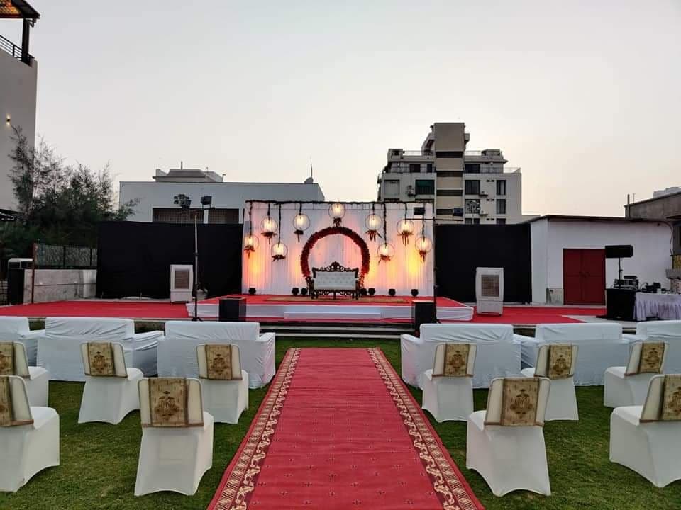 Reception Stage photo 2